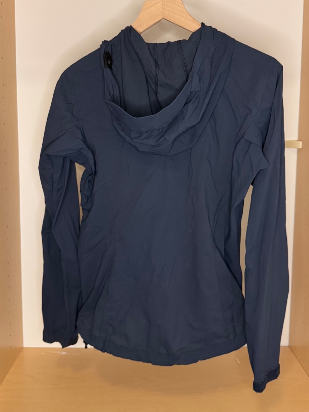 FLAWLESS Arc'teryx Squamish Hoody Blue Women’s Small - Picture 3 of 5